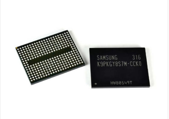 Memória Flash de série RoHS de IC cmos da microplaqueta de memória Flash complacente
